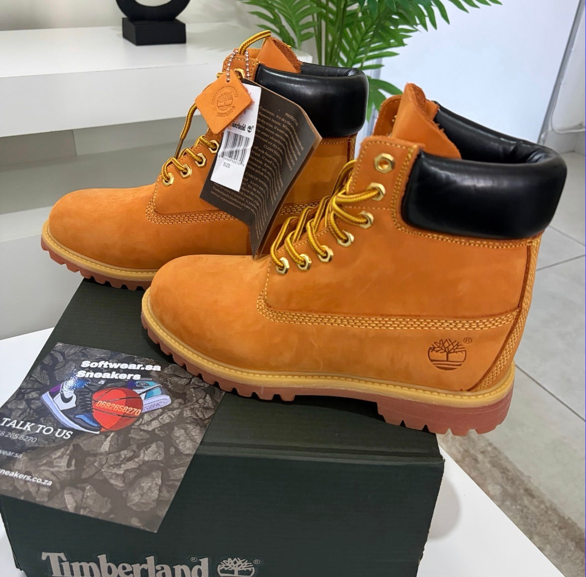 TIMBERLAND PREMIUM 6-INCH BOOT FOR MEN (BROWN)