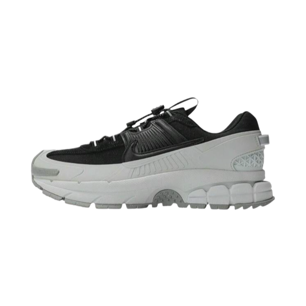 NIKE ZOOM VOMERO ROAM