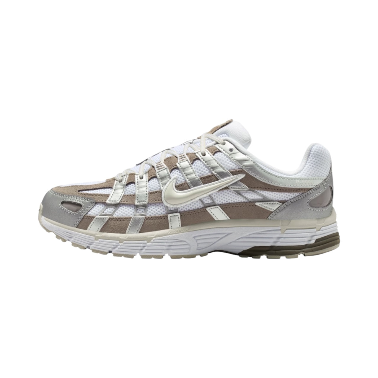 NIKE P6000