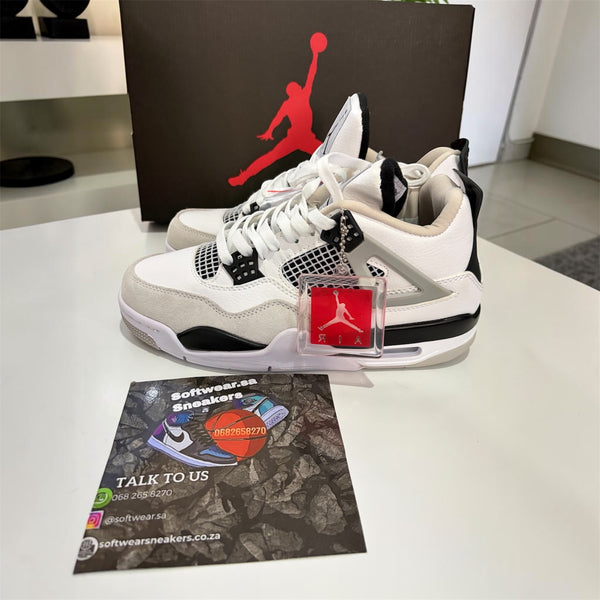 AIR JORDAN 4 RETRO "Military Black"