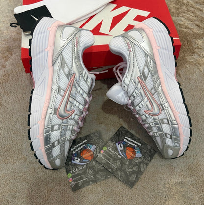 NIKE P6000